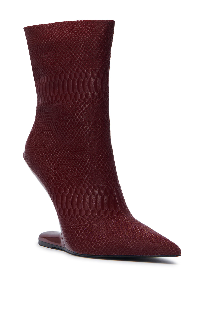 AZALEA WANG GLACIELLE BURGUNDY CROC BOOTIE