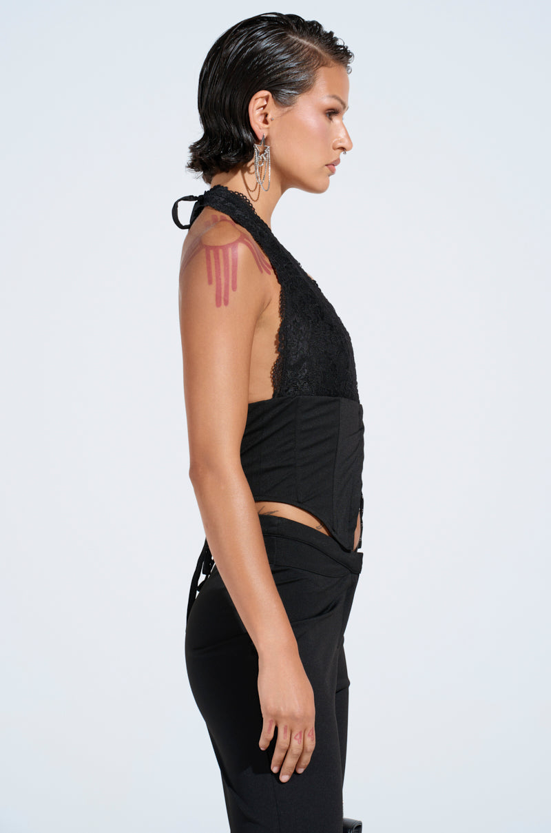 FEELING EXTRA CORSET TOP