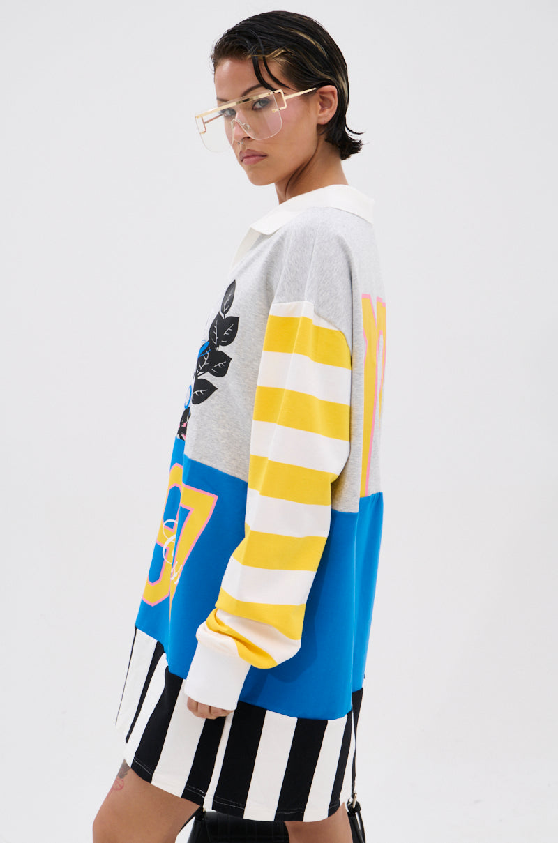 HERE FOR THE DRINKS PRINTED TSHIRT DRESS