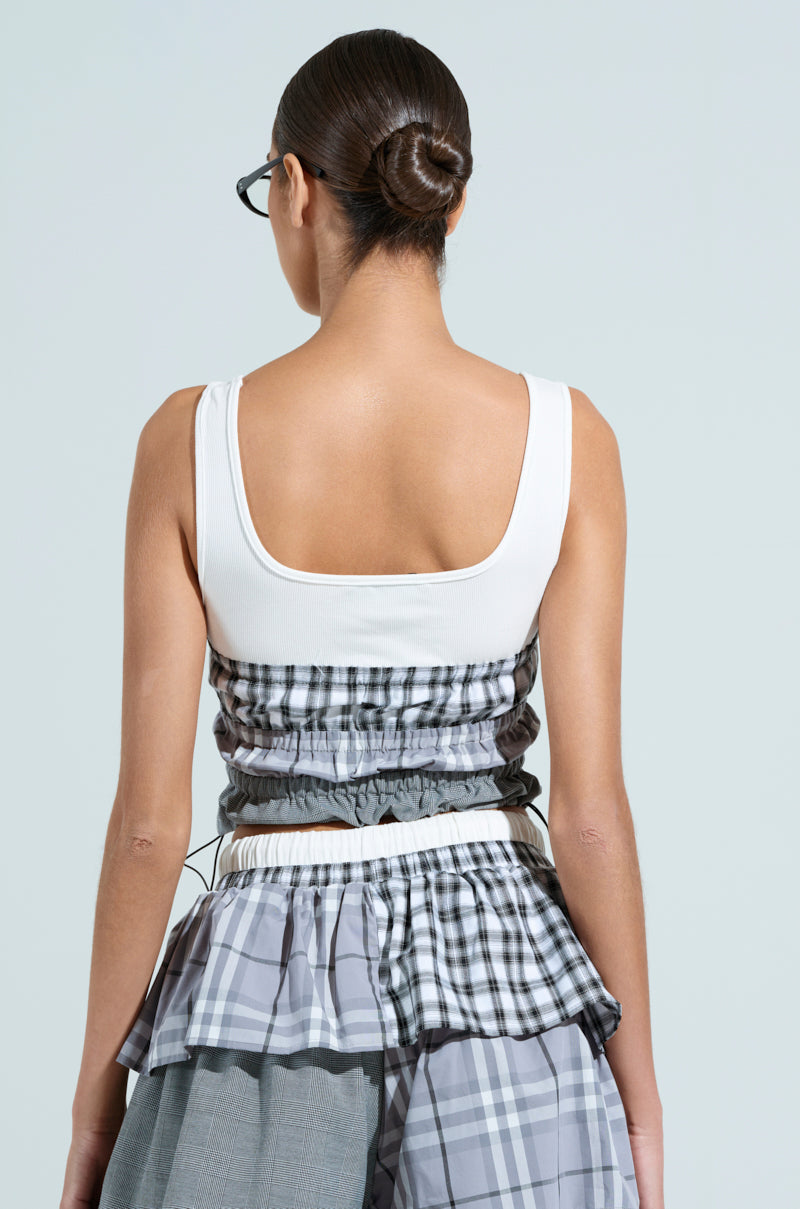 NO PHOTOS PLEASE PATCHED TANK