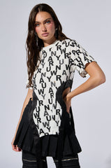 OVERSIZED RUNWAY TEE