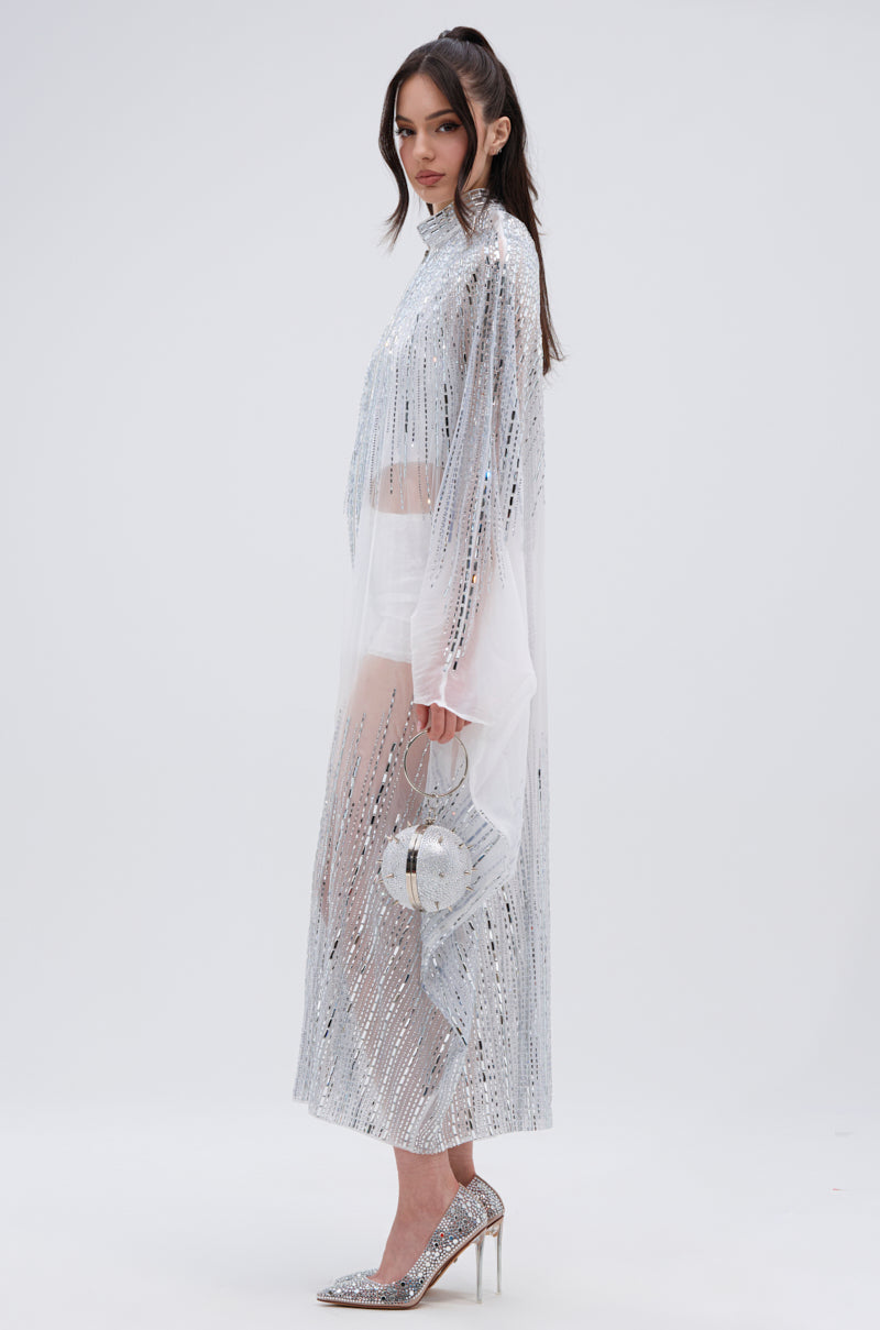 SPARKLE AND SHINE BLOUSE IN WHITE