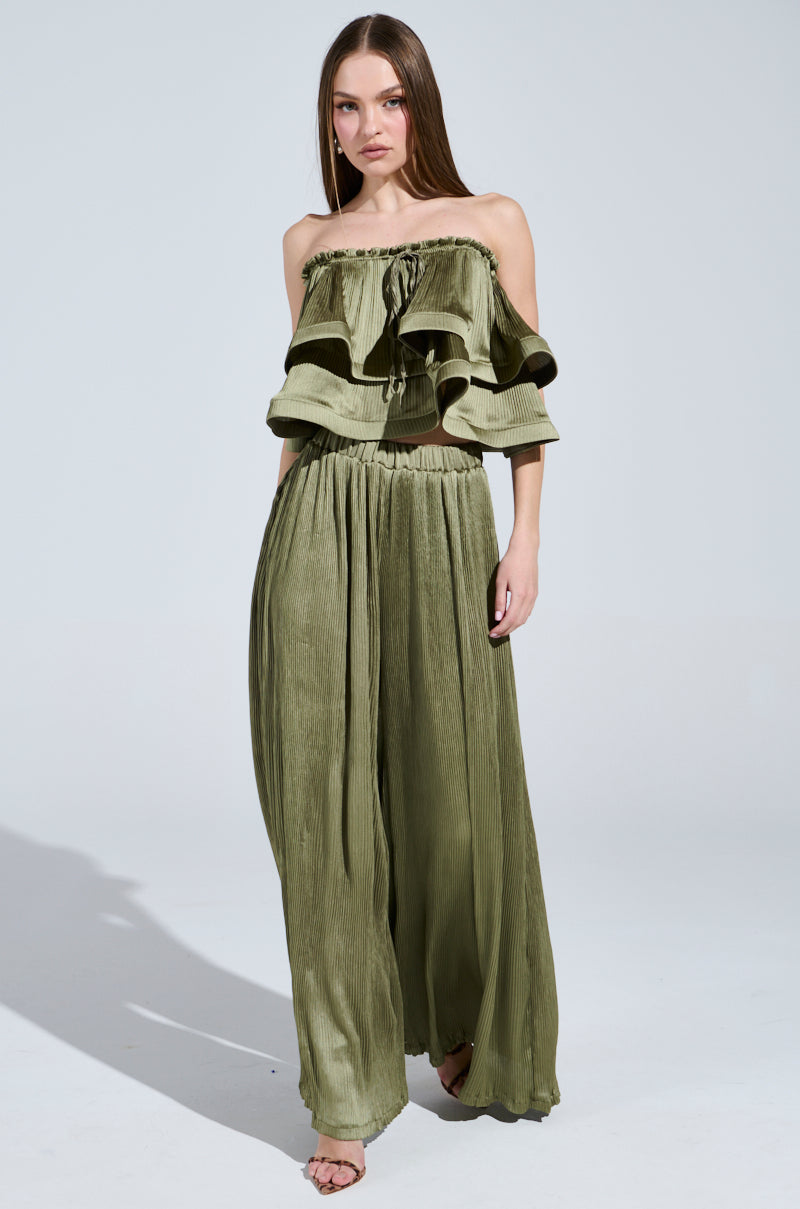 FLY AWAY WITH ME PLEATED PALAZZO PANT
