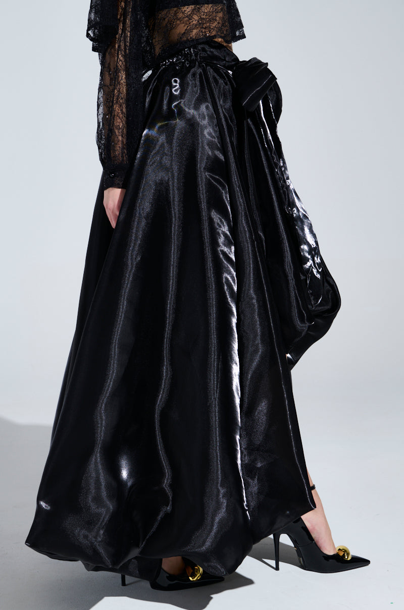 STILL WANT YOU HIGH LOW SKIRT IN BLACK