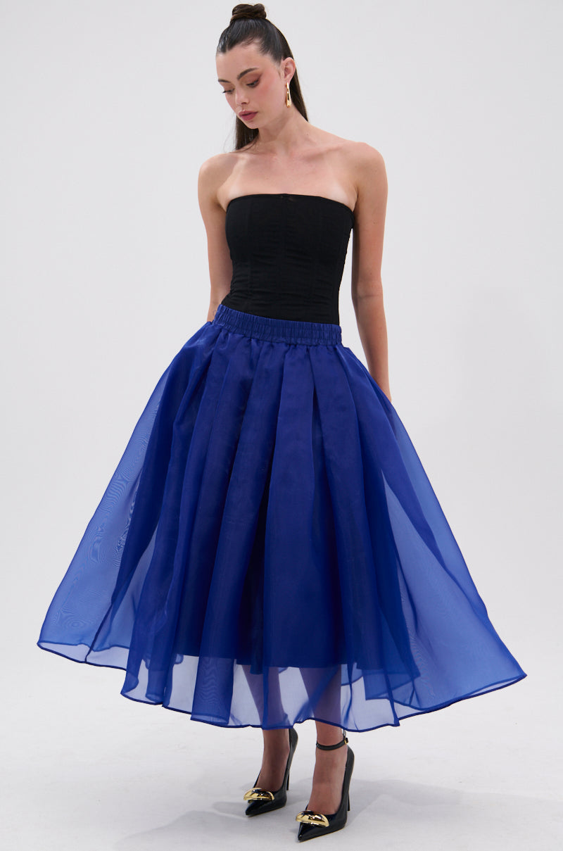 STAY CLOSE TO ME MIDI SKIRT IN BLUE