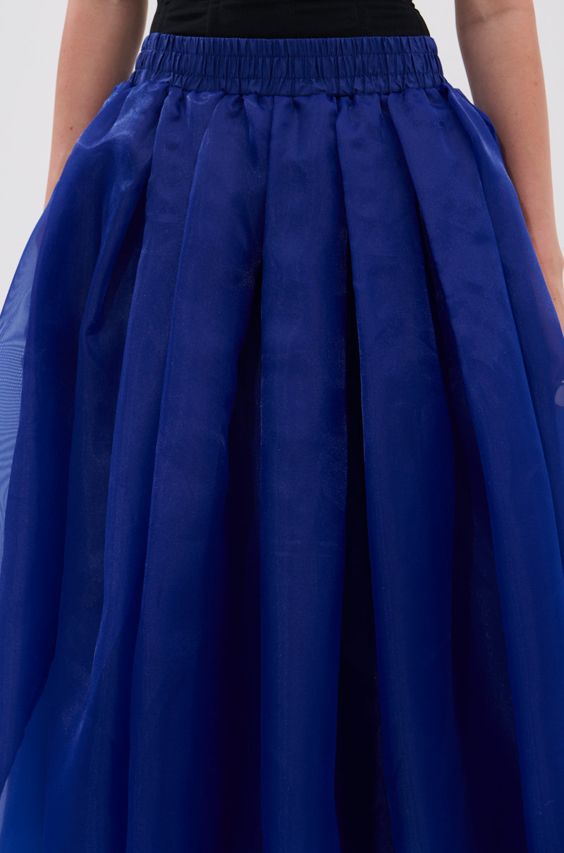 STAY CLOSE TO ME MIDI SKIRT IN BLUE