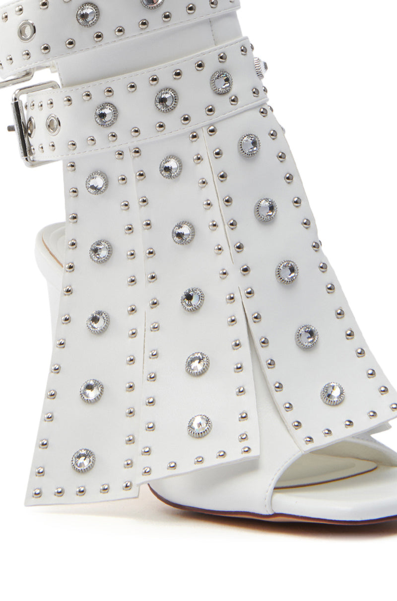 AZALEA WANG IRELYN WHITE EMBELLISHED SANDAL