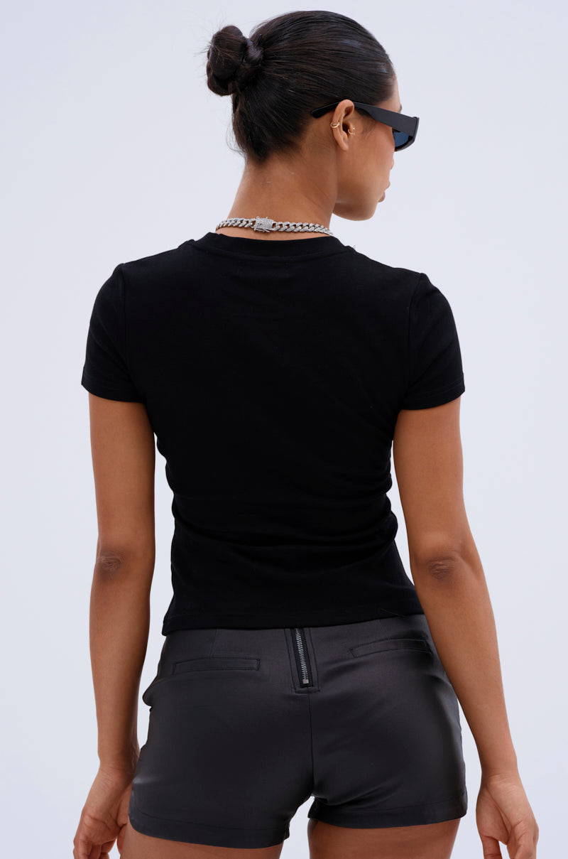 DIAMONDS ON MY GRILLZ GRAPHIC TEE