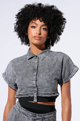 MIDDAY PARK DATE CROPPED BUTTON DOWN SHIRT IN GREY