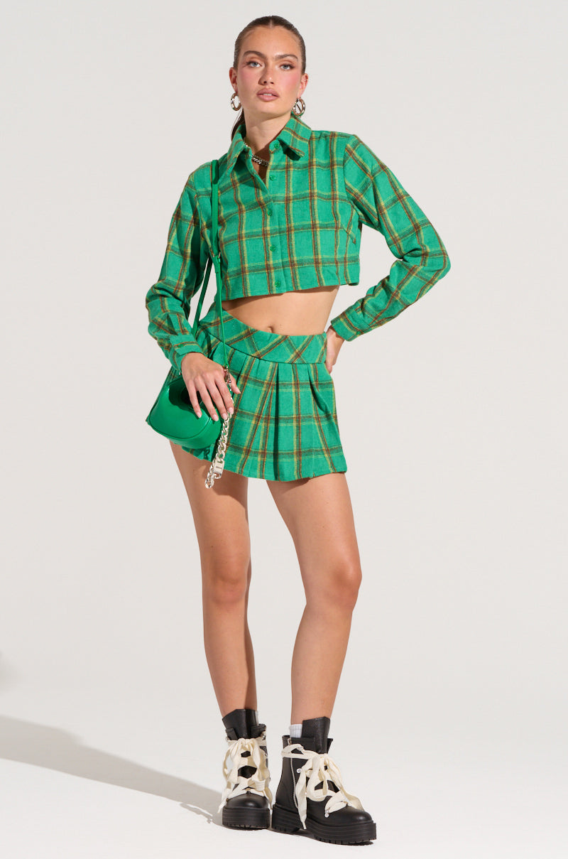 LUCKY GIRL PLEATED MINI SKIRT