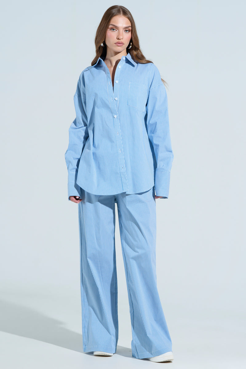 DAY AND NIGHT BUTTON UP