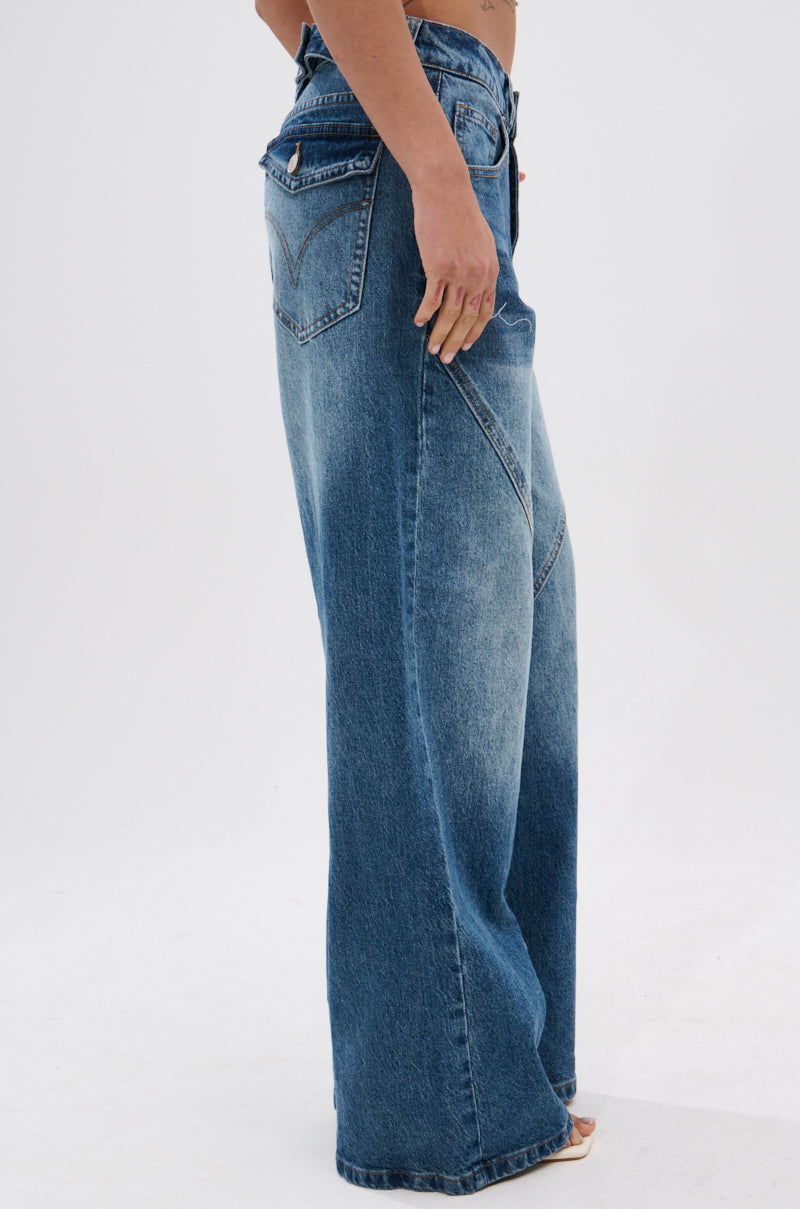 EXTREME RELAXED DENIM