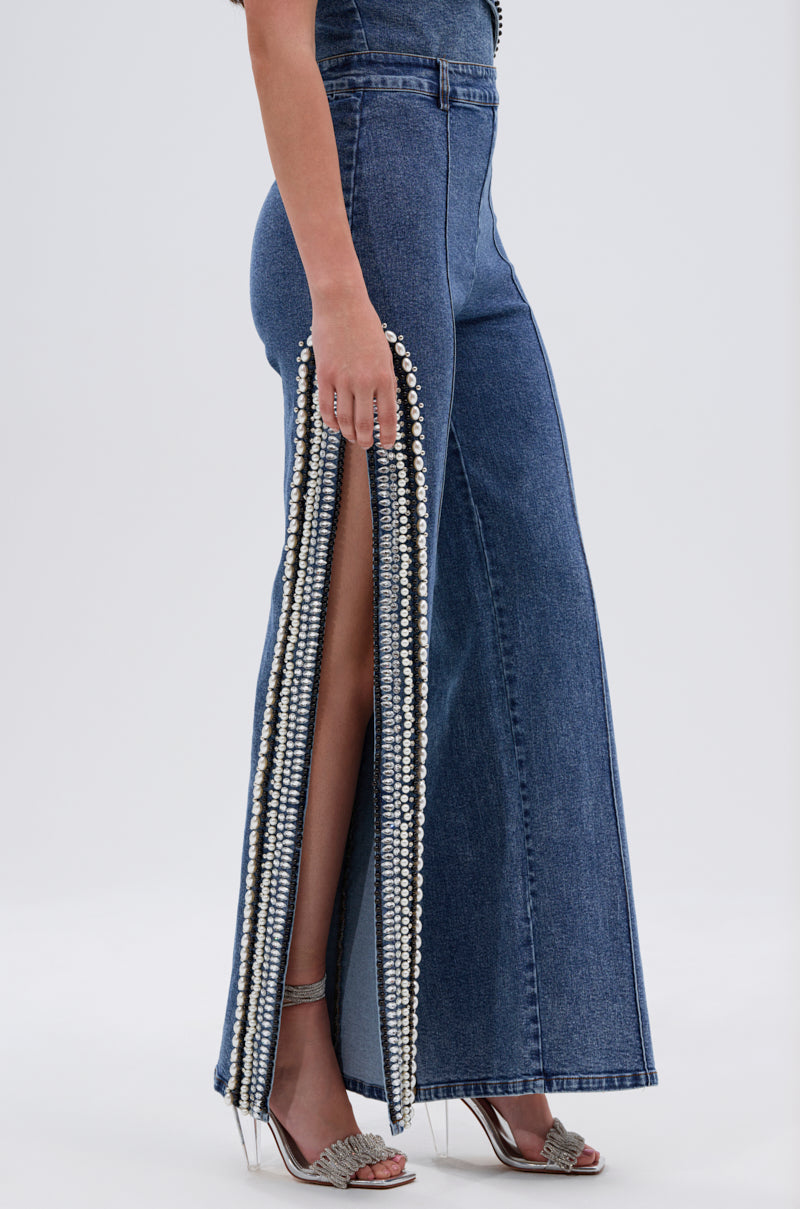 LUXURIOUS DENIM PANTS WITH SIDE SLITS