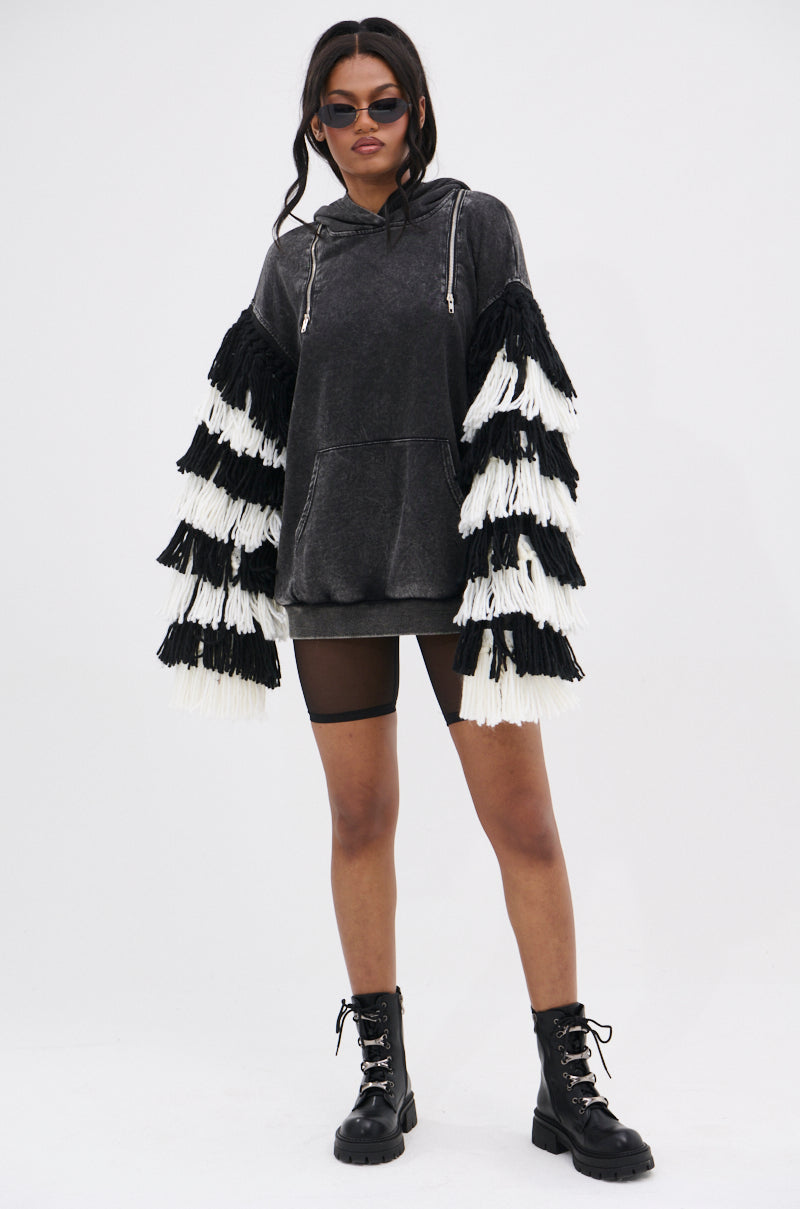 NEVER TOO MUCH OVERSIZED HOODIE