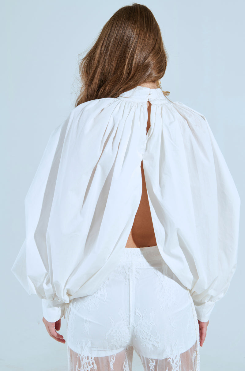 MASTERPIECE WHITE PUFF LONG SLEEVE TOP