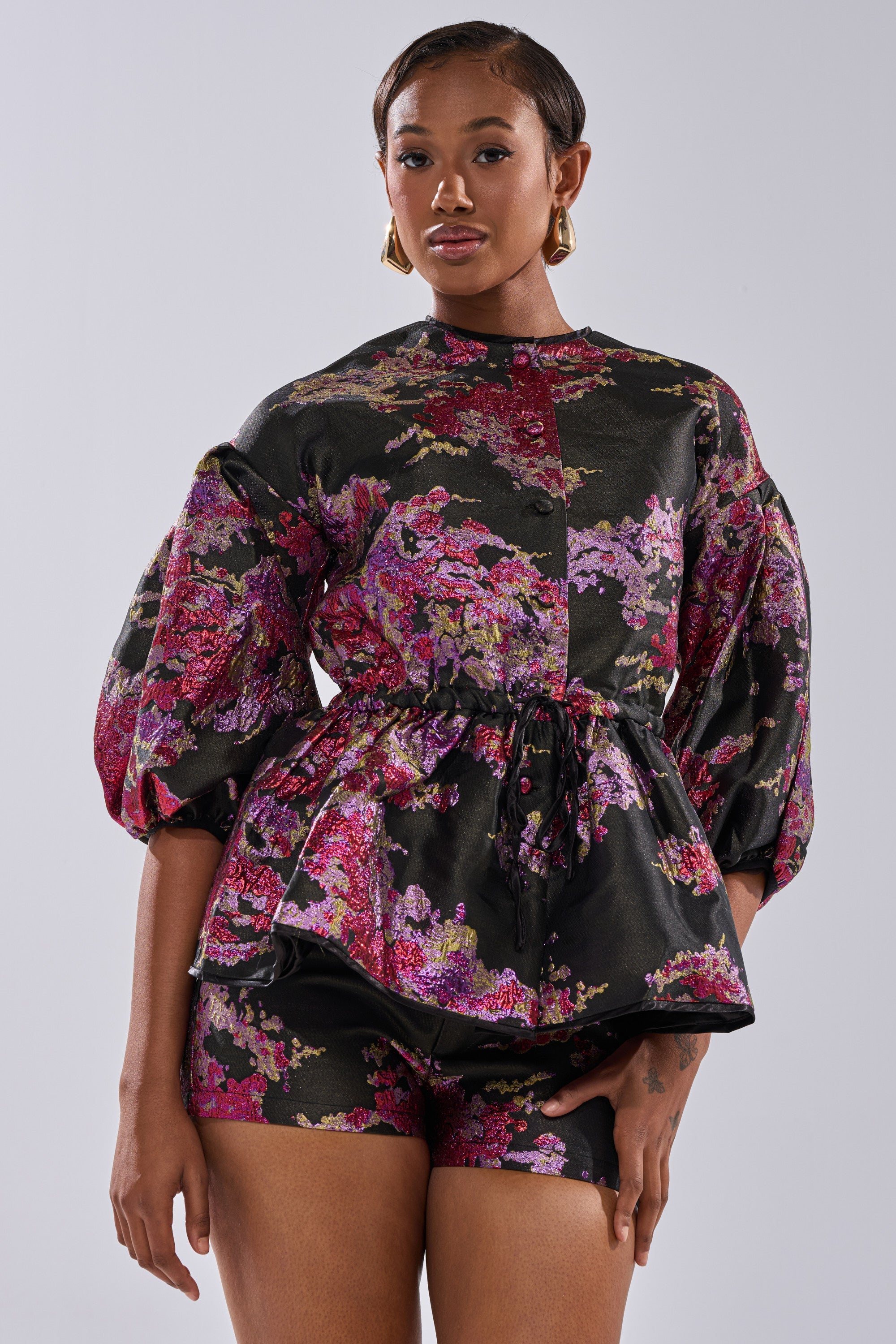 ETHEREAL BROCADE SHORT SLEEVE BLOUSE IN PINK