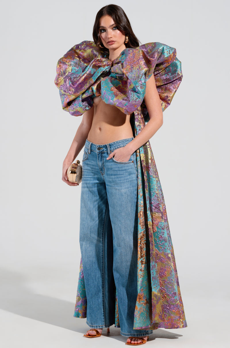 FEELING HEAVENLY BROCADE SHORT SLEEVE BLOUSE