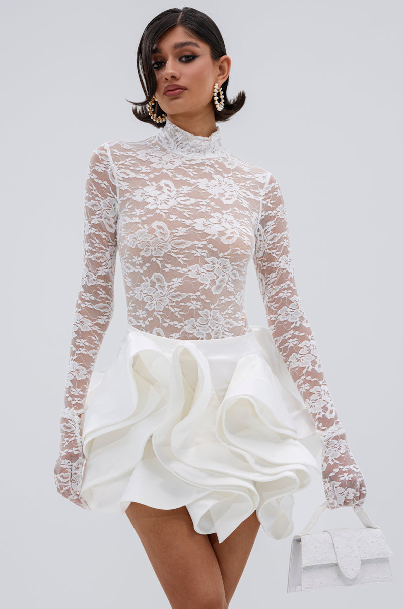 I'M A STAR LACE GLOVE BODYSUIT