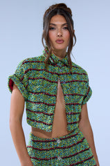 IT'S GIVING TWEED BUTTON DOWN