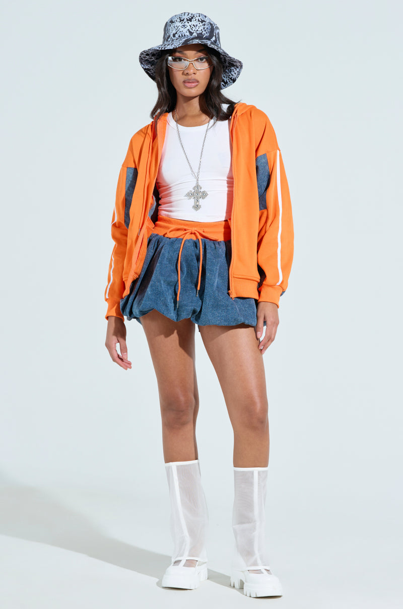 IN YOUR FACE DENIM BUBBLE SKIRT