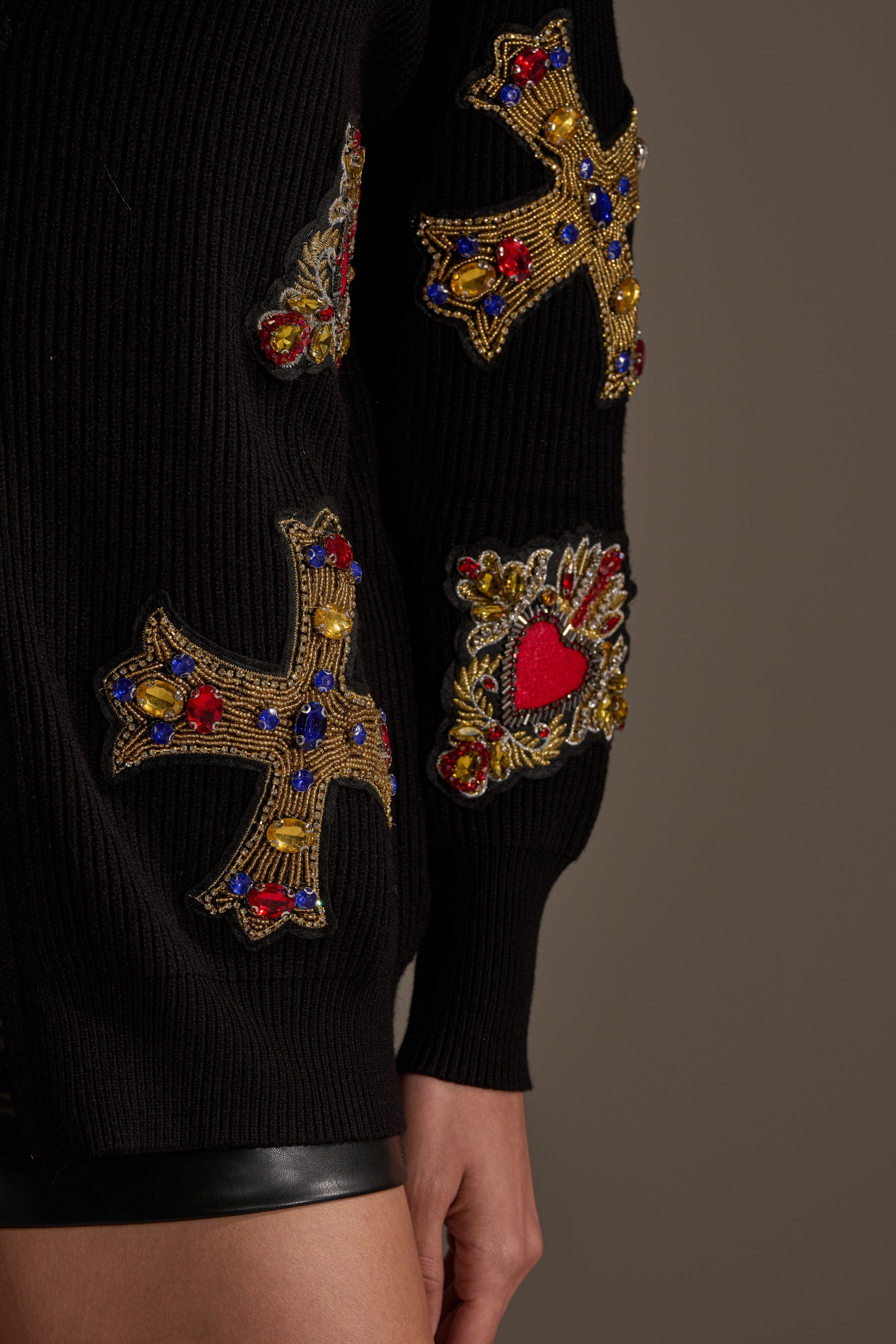 FEELING EXTRA EMBELLISHED SWEATER