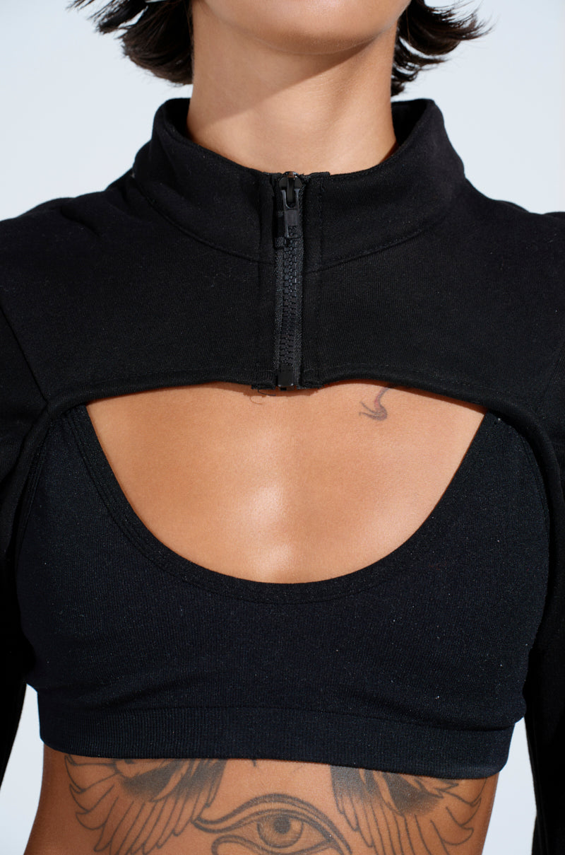 DONT MESS WITH ME CROP SWEATSHIRT