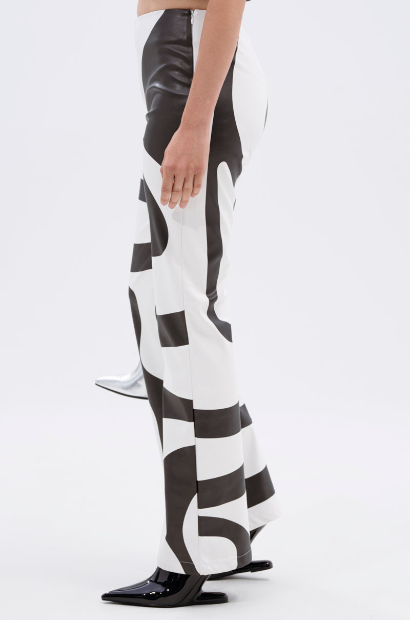 GROOVE ON FAUX LEATHER FLARE TROUSER