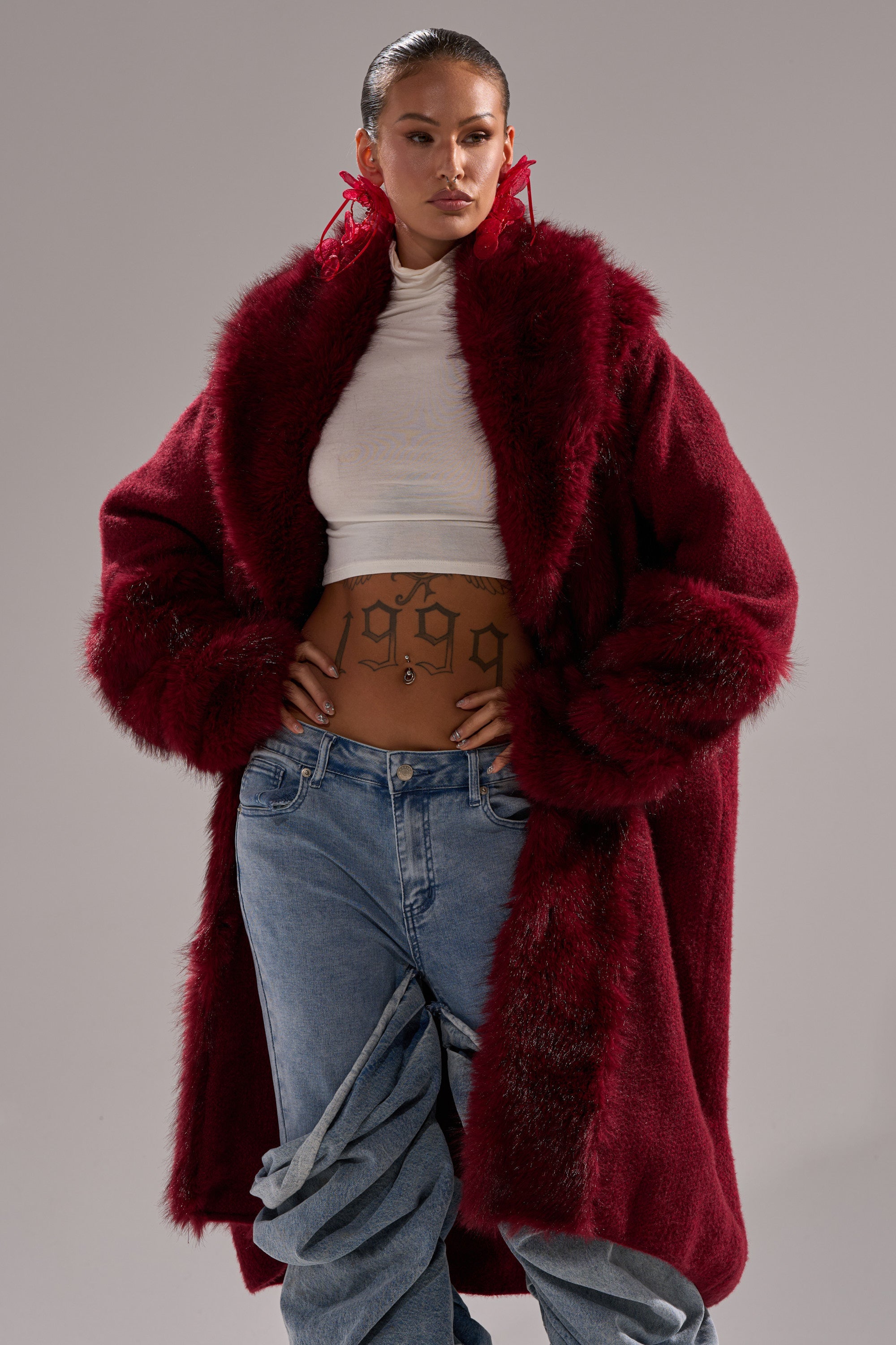 LUXE LIFE FUR CARDIGAN IN BURGUNDY