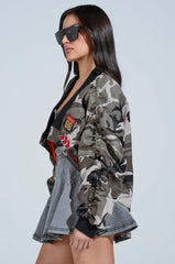 ON THE RUN CAMO SHRUG