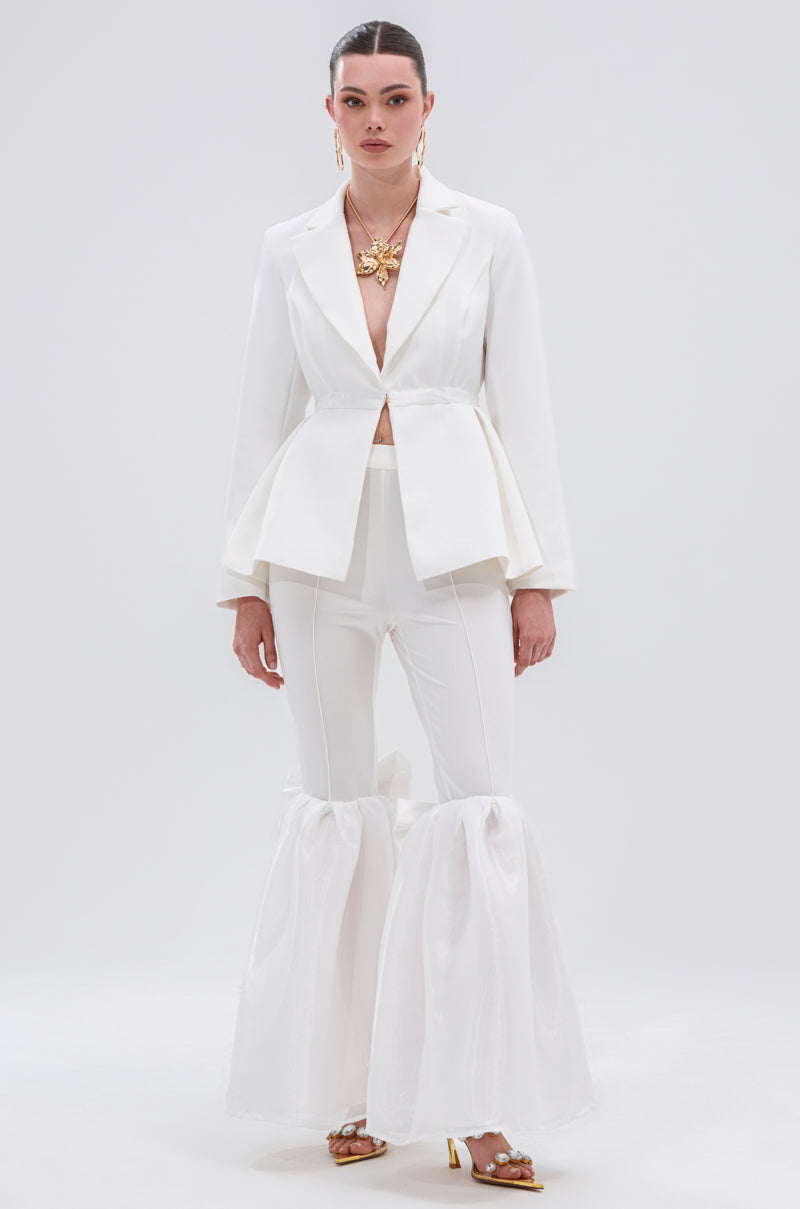 CANARY PEPLUM BLAZER IN WHITE