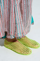 AKIRA LINUS NEON YELLOW FLAT