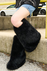 AZALEA WANG LISBOA BLACK FUR FOLD OVER BOOT