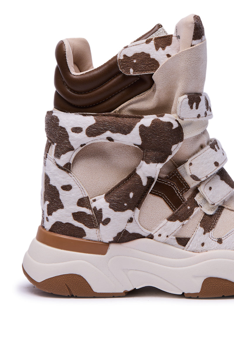 MARANTO COW COLOR BLOCKED WEDGE SNEAKER