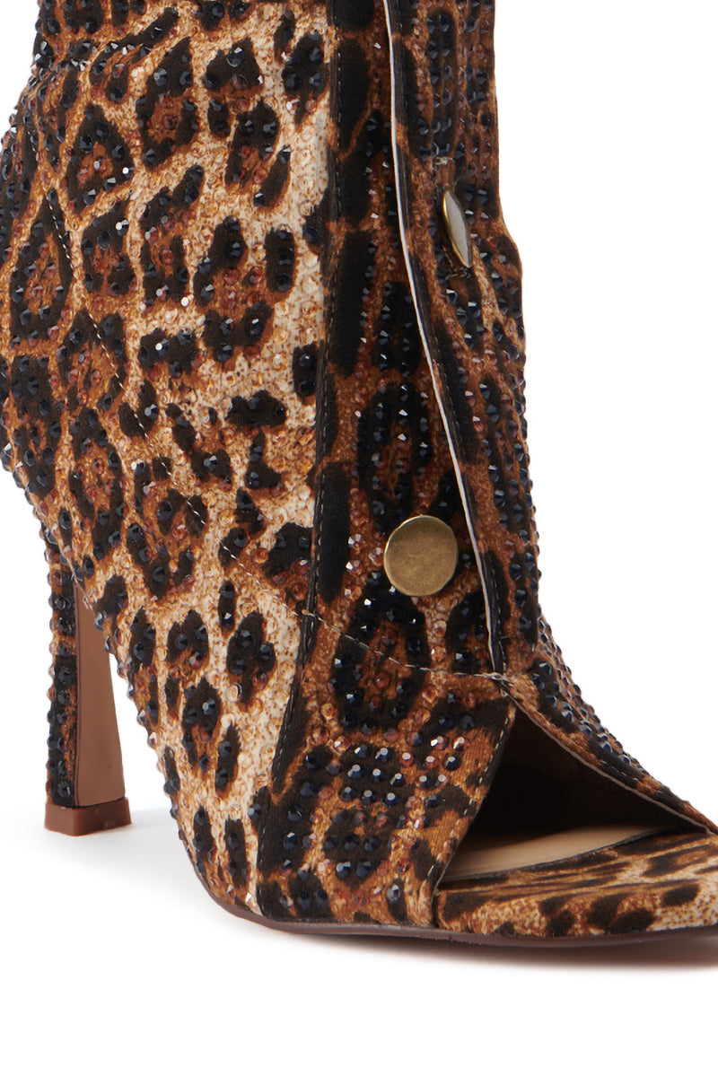 AZALEA WANG NAILY CHEETAH BUTTON UP BOOTIE