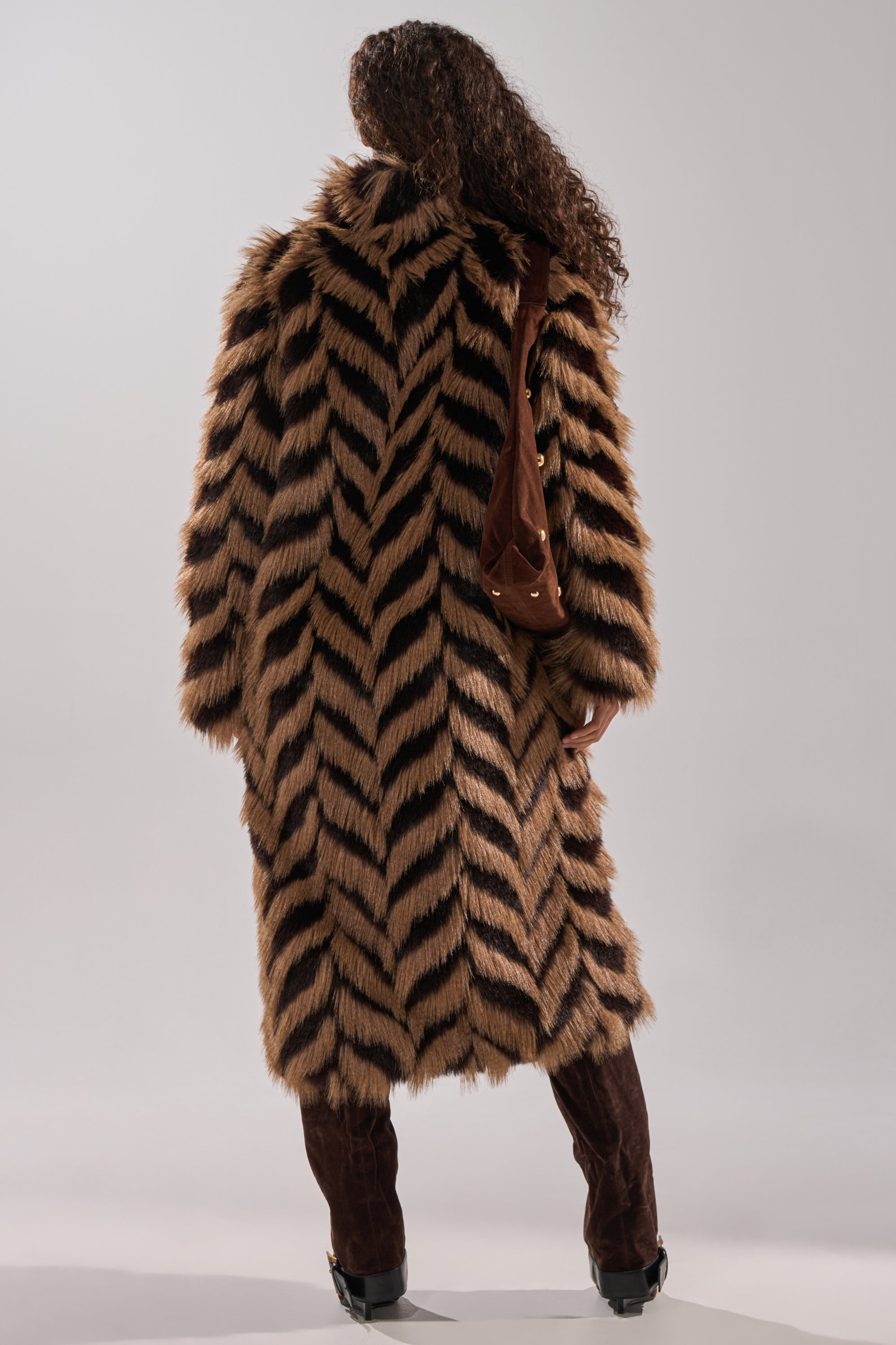 AUTUMN FAUX FUR COAT