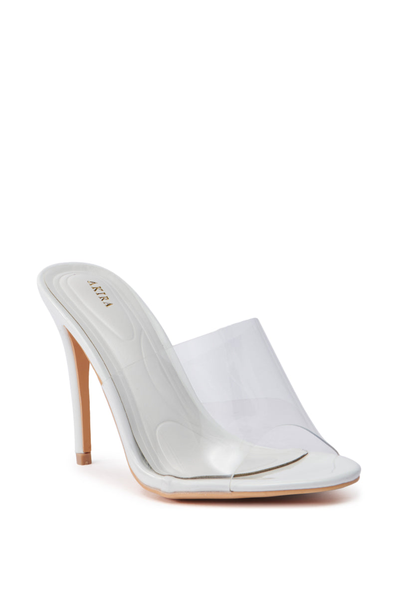 AKIRA OSWEGO WHITE SLIP ON SANDAL
