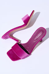 AZALEA WANG PERSUASION FUCHSIA SANDAL