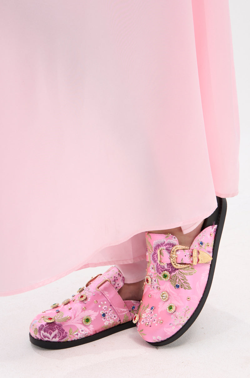 AZALEA WANG QUINBY BROCADE CLOG IN PINK