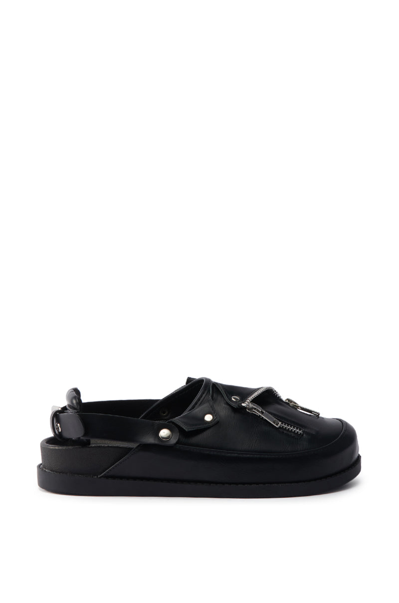 AZALEA WANG RESTER BLACK HARDWARE EMBELLISHED MULE