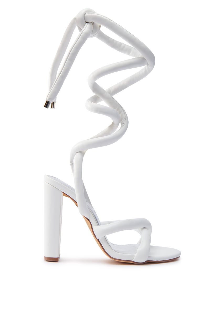ROYALE WHITE PU PUFF CHUNKY LACE UP SANDAL