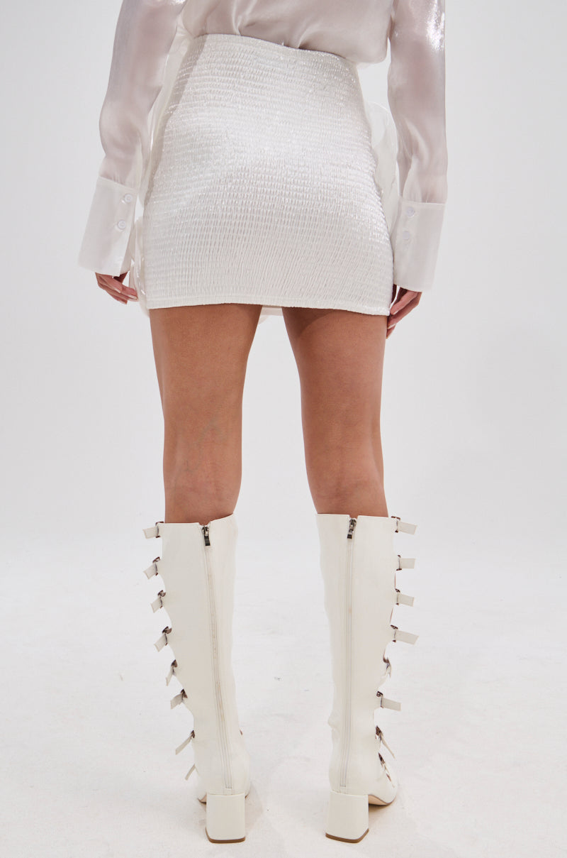 PRETTY HOT MINI SKIRT