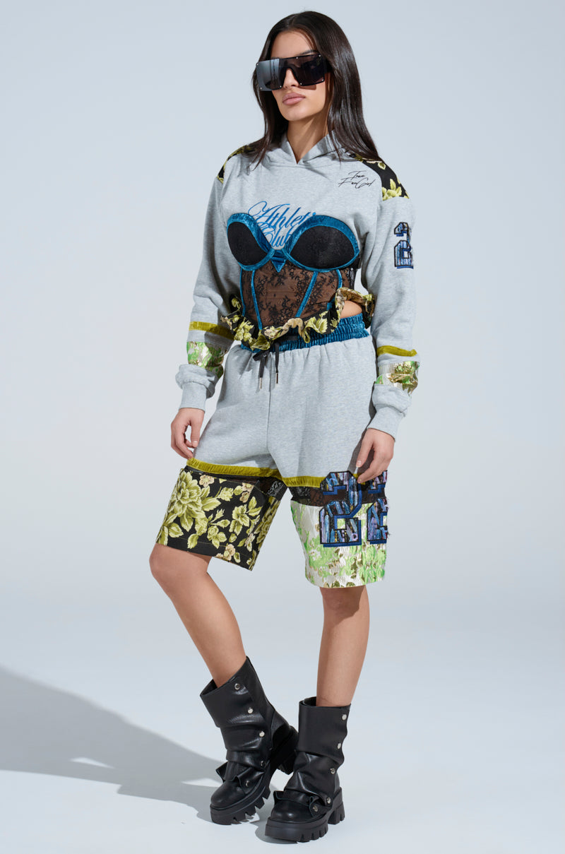 ATHLETIC CHIC SHORTS