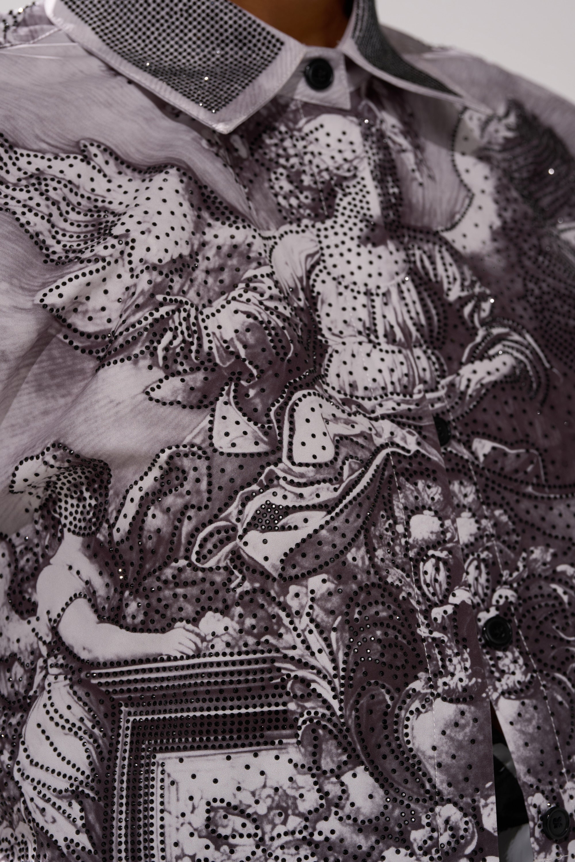 FEELING ALL THE WAVES BUTTON DOWN