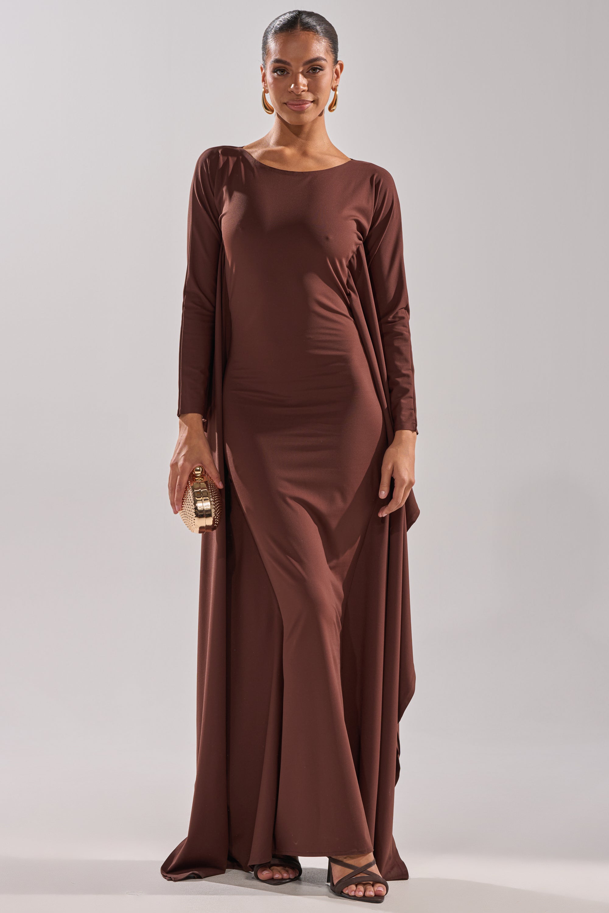 KYLIE MAXI DRESS WITH RUFFLE SLEEVES IN BROWN