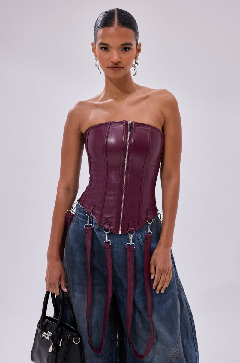 FAN FAVORITE FAUX LEATHER CORSET