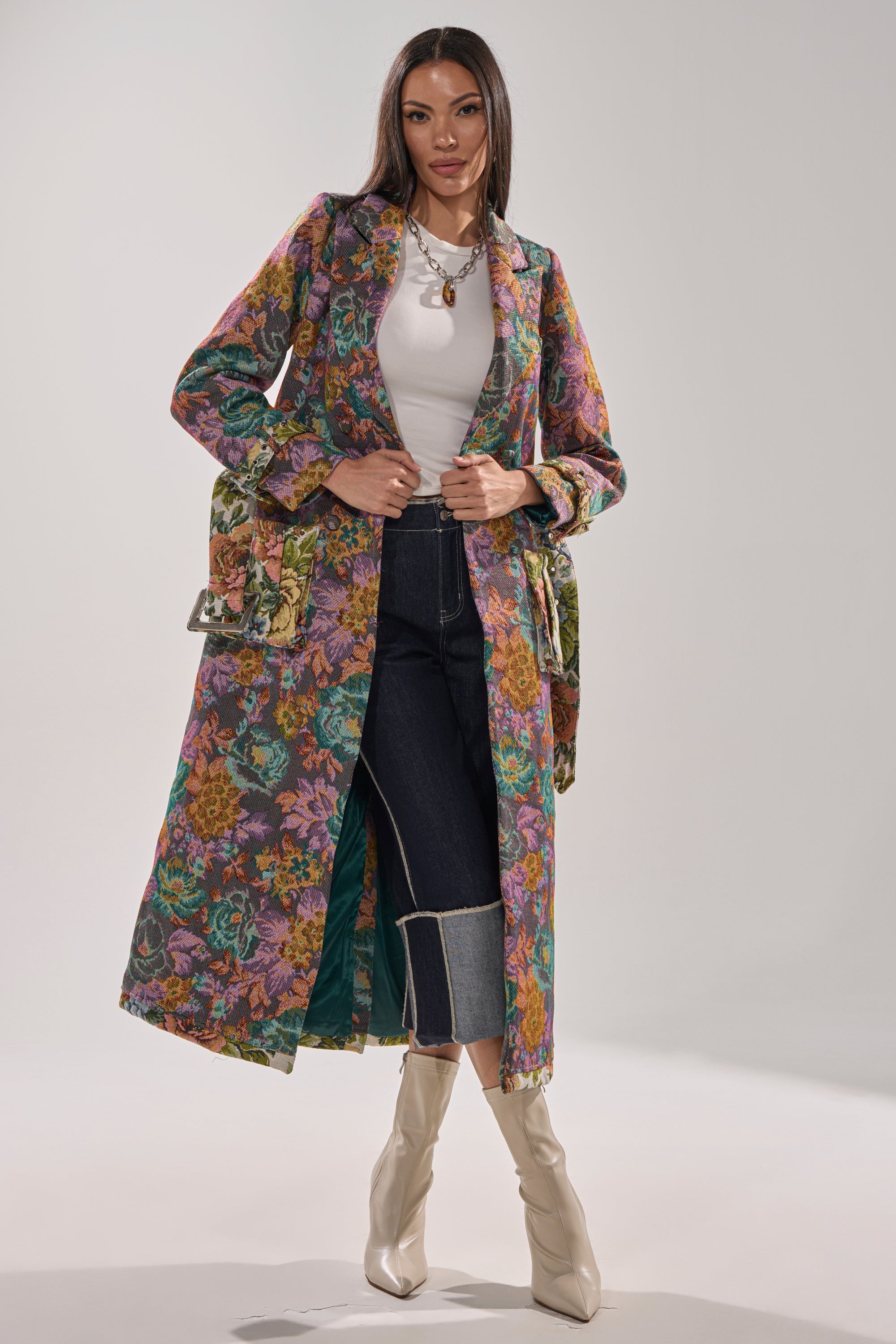 SHOW OFF TAPESTRY TRENCH