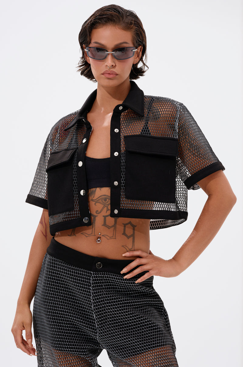 STEPHANIA TRANSPARENT BUTTON DOWN
