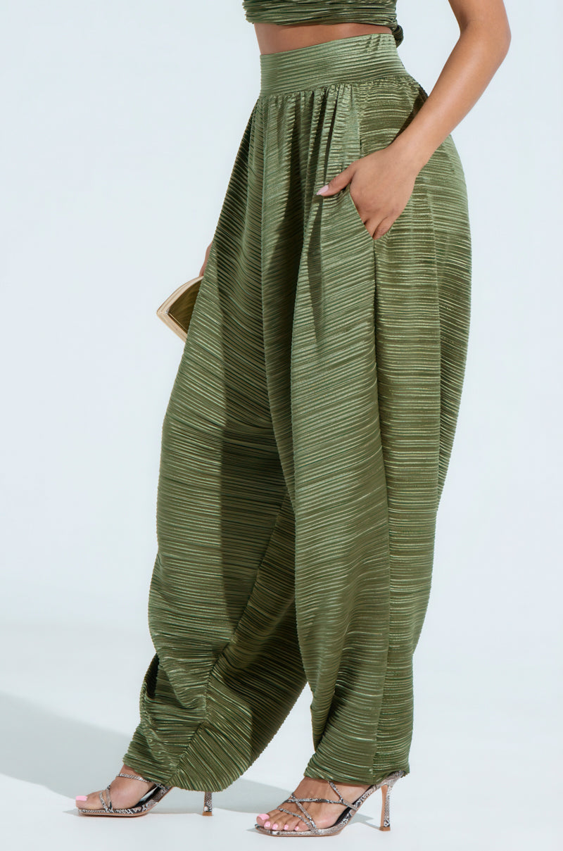 CROIX DROP CROTCH PLISSE PANT