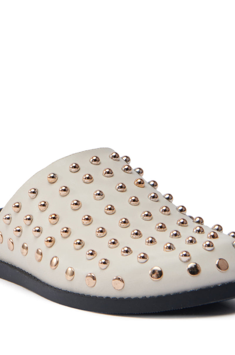 AZALEA WANG TRAVERSE BEIGE CLOG