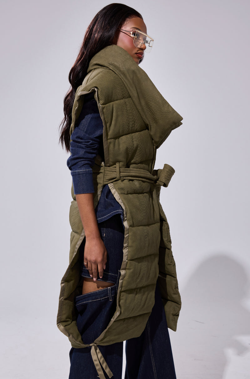 PILOT JONES LONGLINE PUFFER VEST IN CROC SUEDE